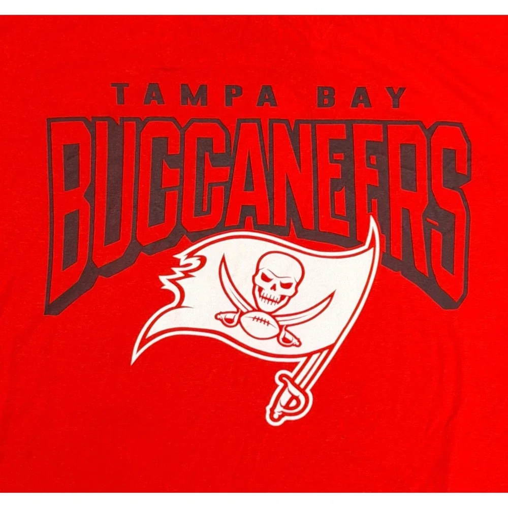 NFL Tampa Bay Buccaneers T-Shirt Mens 3XL Red Cotton Graphic Tee Fan Gear Sporty
